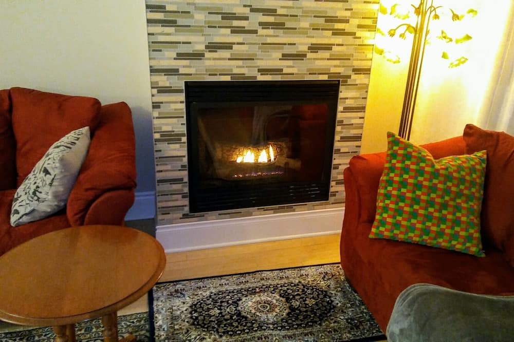 Photo of Livingroom in Saint-Sauveur