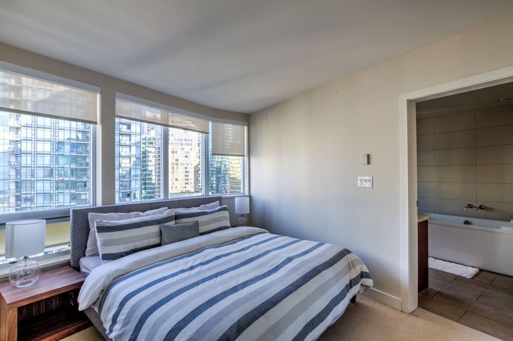 Photo of Bedroom in Coal Harbour