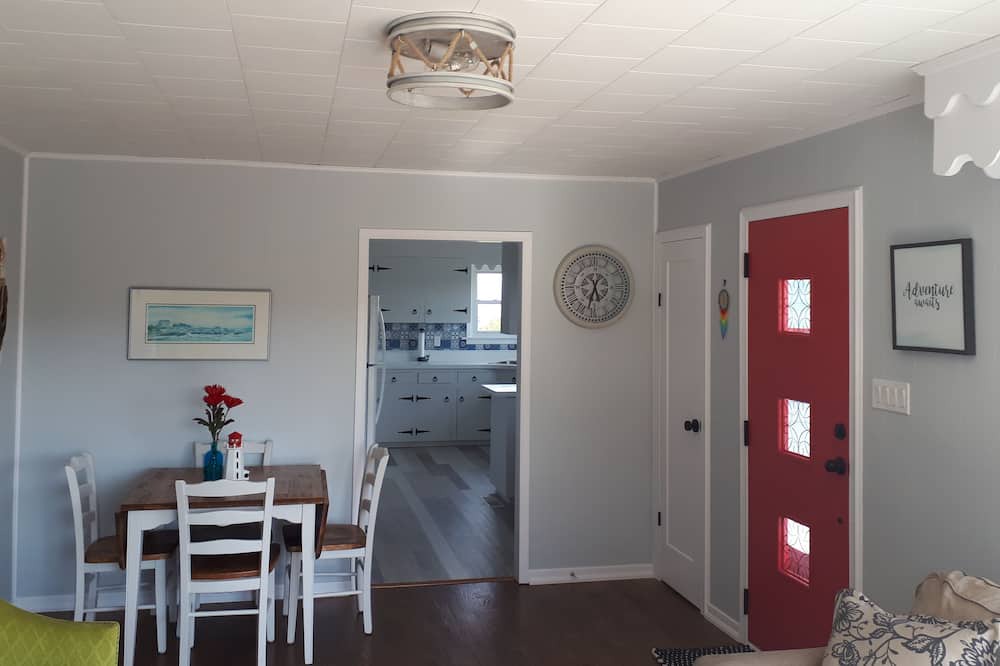 Photo of Bedroom in Northwest Cove