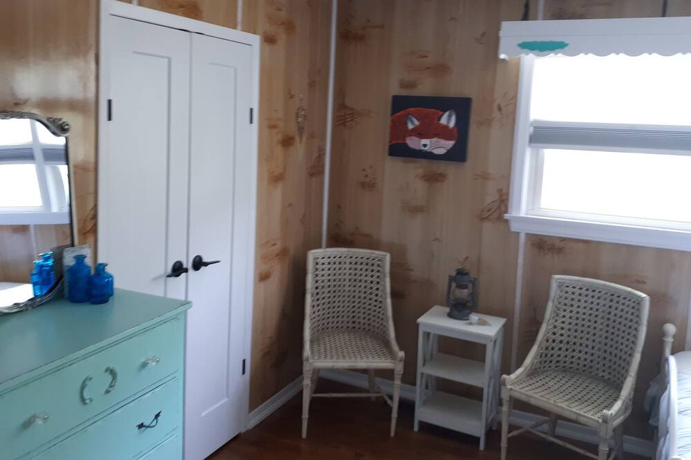 Photo of Bedroom in Northwest Cove