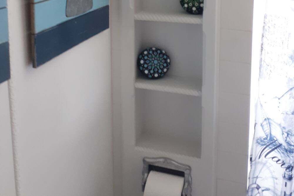 Photo of Bedroom in Northwest Cove