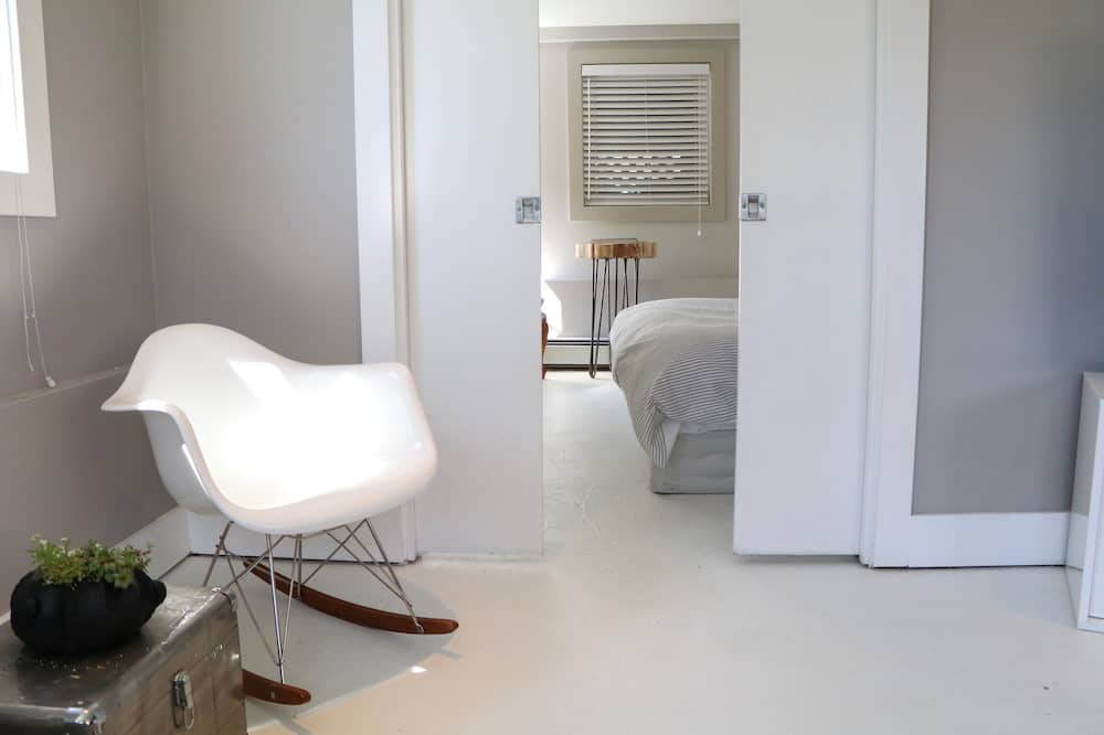 Photo of Bedroom in Lower Lonsdale