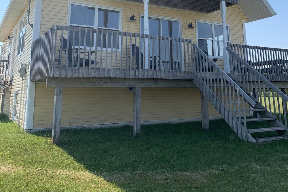 Photo of Outdoor in New London