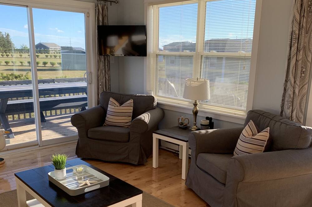 Photo of Livingroom in New London