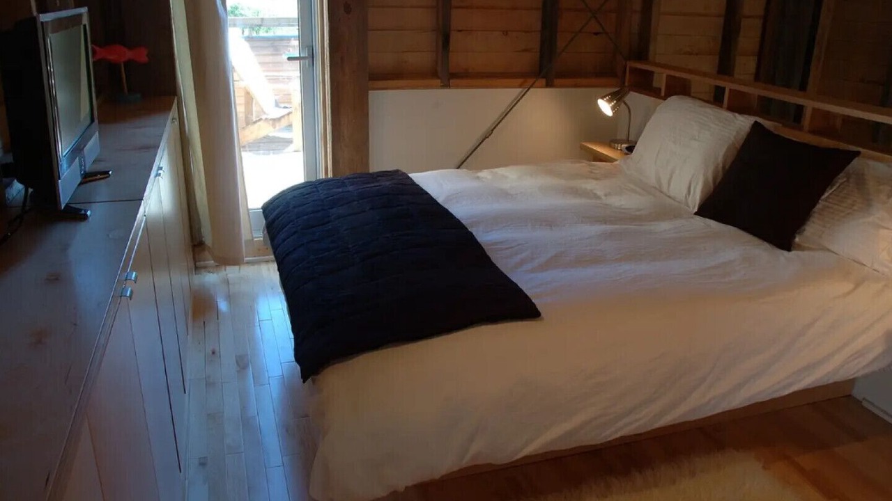 Photo of Bedroom in Upper Kingsburg