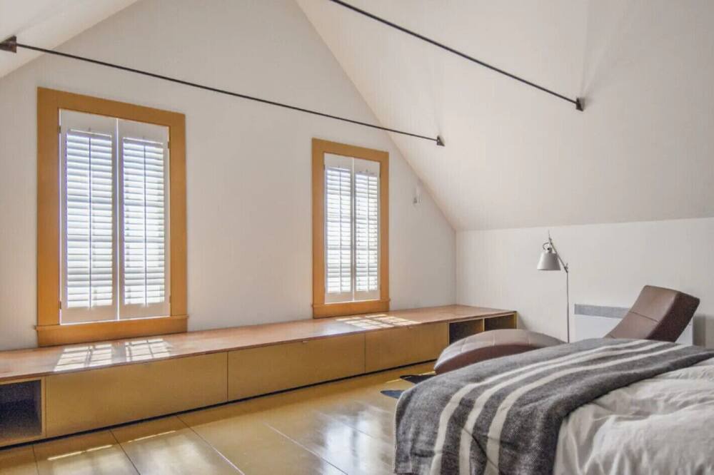Photo of Bedroom in Upper Kingsburg