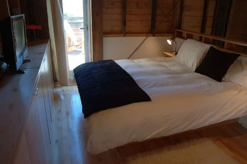 Photo of Bedroom in Upper Kingsburg