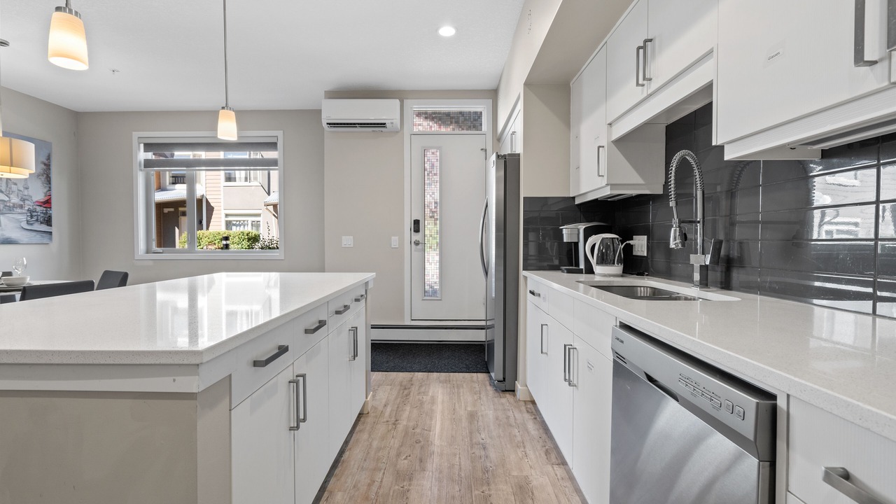 Photo of Kitchen in West Springs