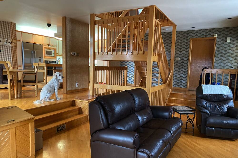 Photo of Livingroom in Ogden