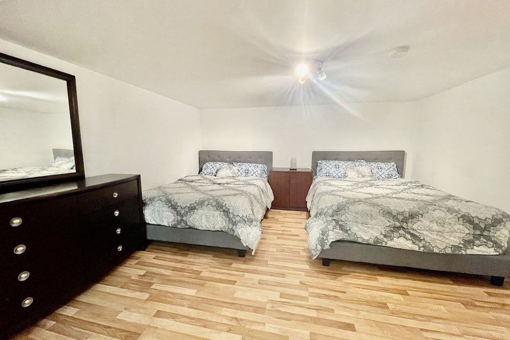 Photo of Bedroom in Saint-Leonard