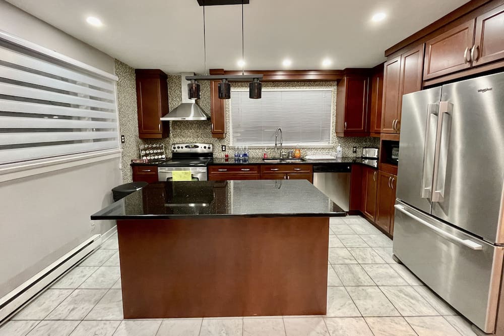 Photo of Kitchen in Saint-Leonard