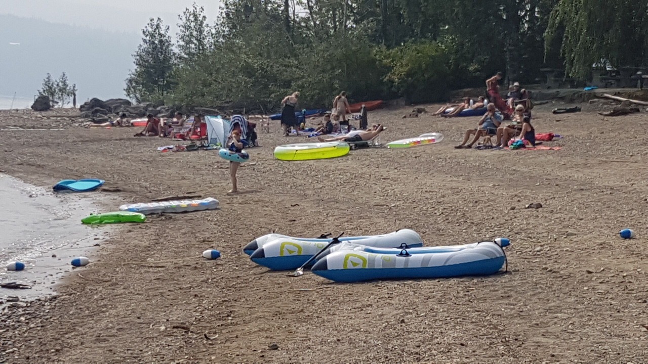 Photo of Others in Anglemont