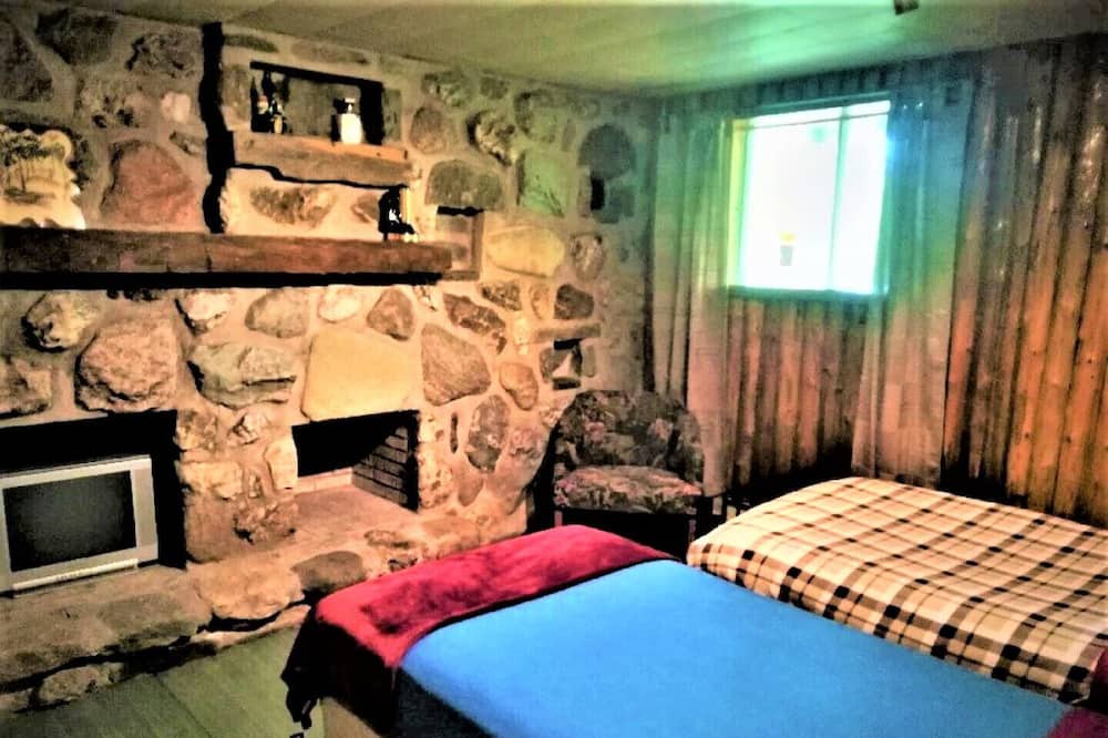 Photo of Bedroom in Saint-Samuel