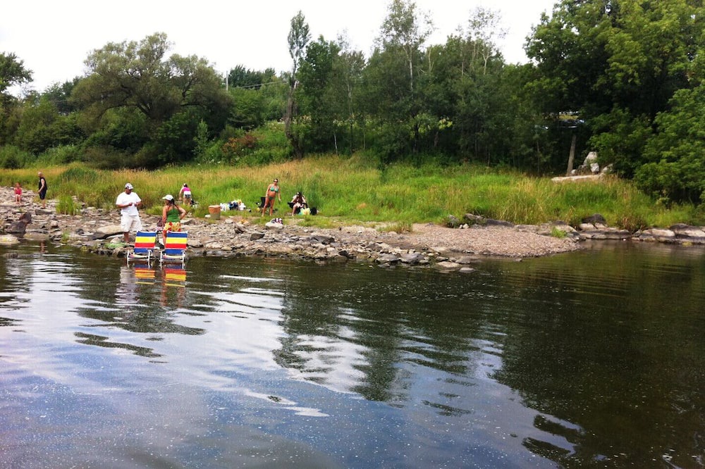 Photo of Outdoor in Saint-Samuel
