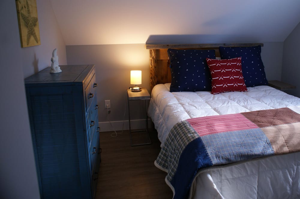 Photo of Bedroom in Hubbards