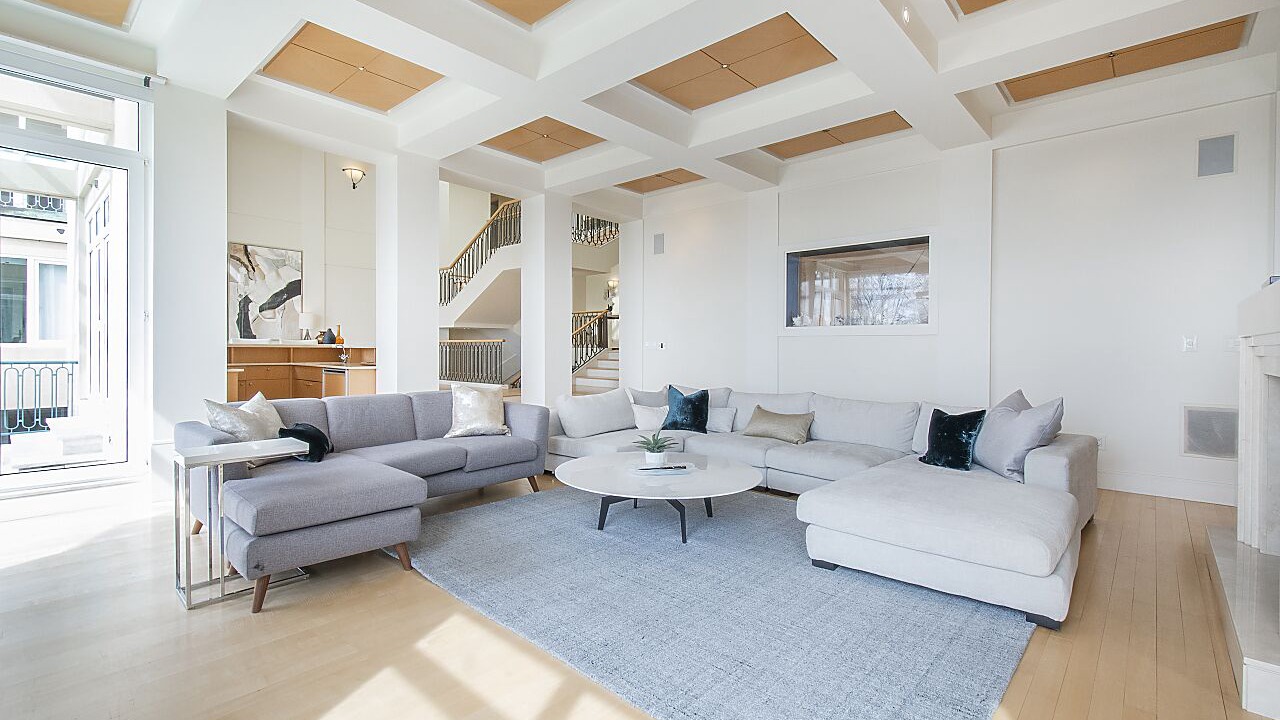 Photo of Livingroom in West Vancouver