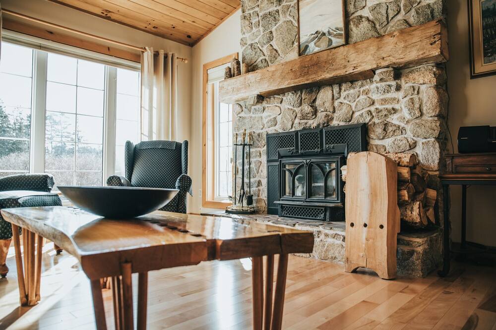 Photo of Livingroom in Yarmouth