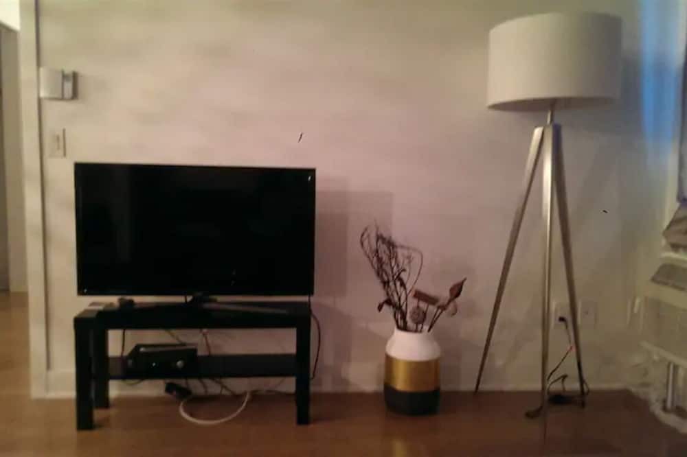 Photo of Bedroom in Griffintown