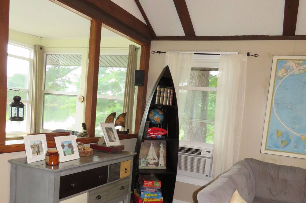 Photo of Livingroom in Parham