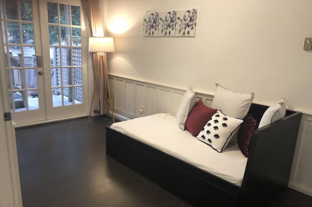 Photo of Bedroom in Shaughnessy
