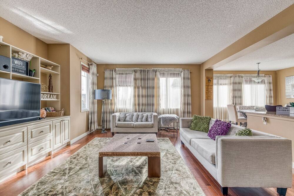 Photo of Livingroom in Southwest Calgary