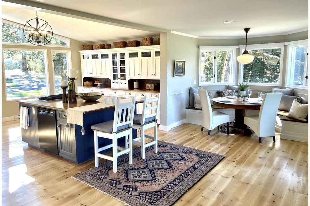 Photo of Kitchen in North Cowichan