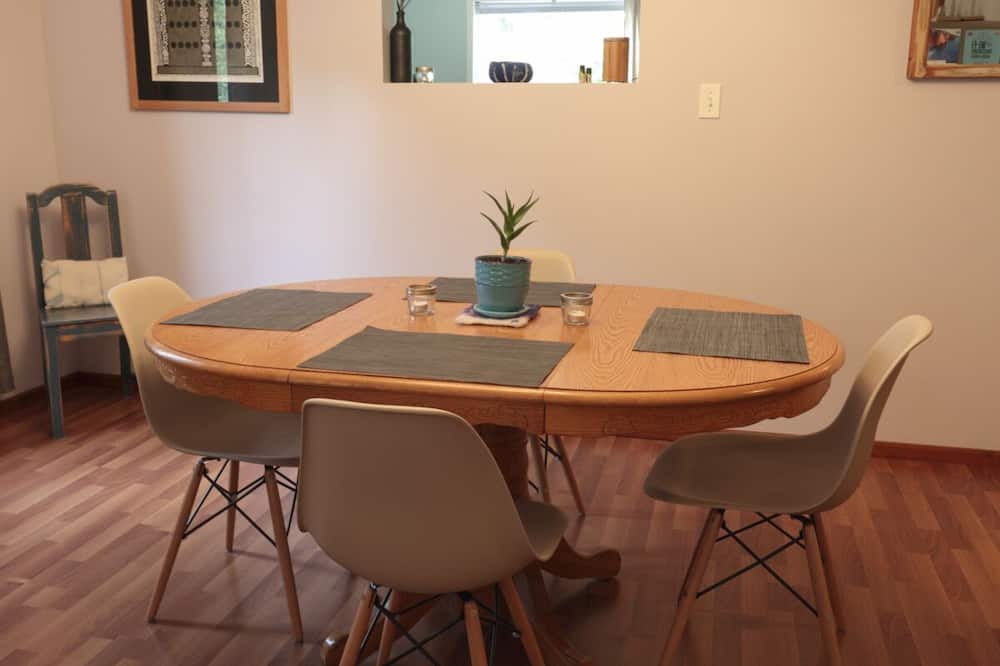 Photo of Bedroom in Powell River