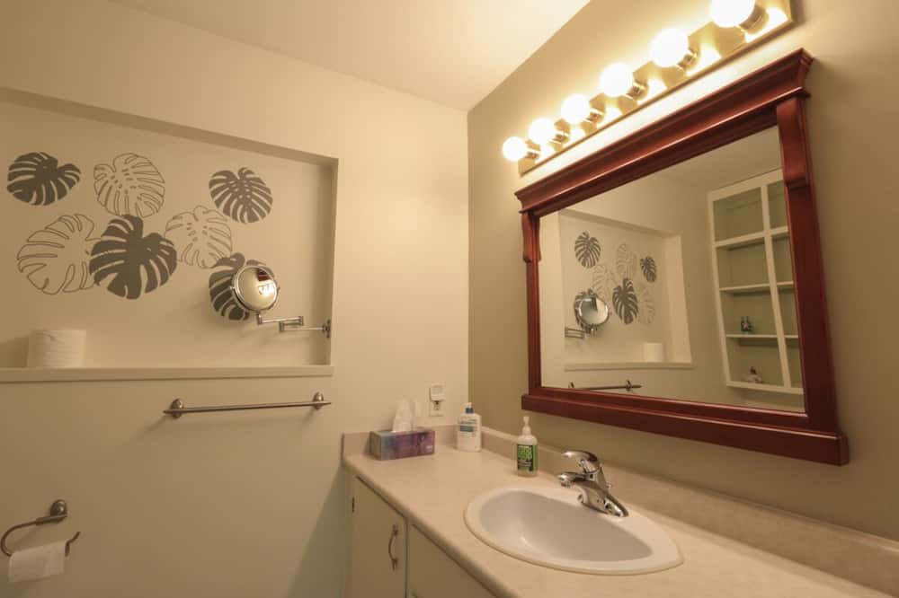 Photo of Bathroom in Powell River