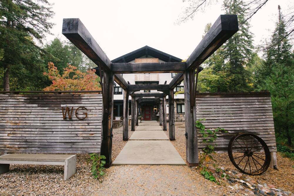 Photo of Outdoor in Wakefield
