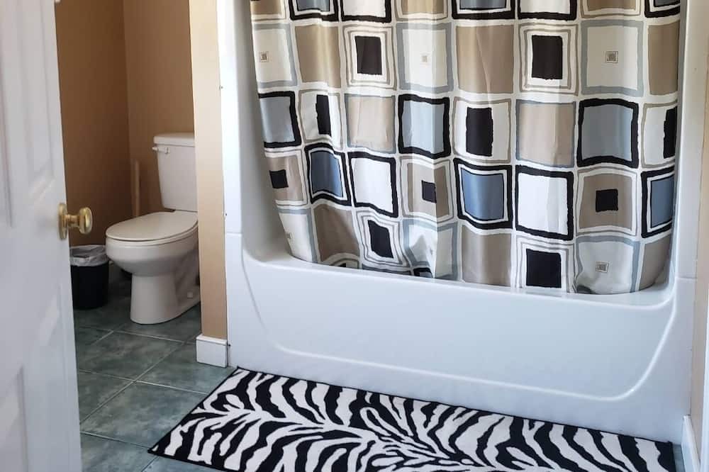 Photo of Bathroom in Belleville