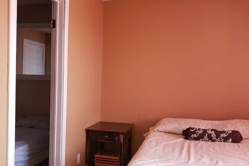 Photo of Bedroom in Belleville
