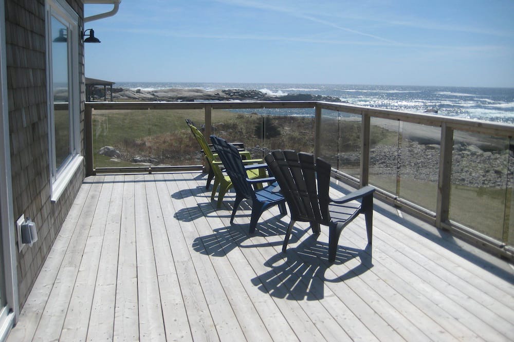 Photo of Patio Balcony in Peggy's Cove
