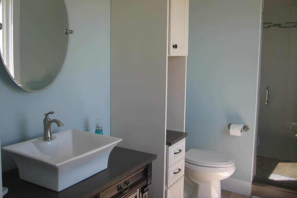 Photo of Bathroom in Peggy's Cove