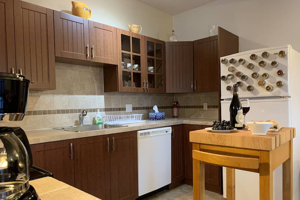 Photo of Kitchen in Sainte-Ann-des-Lacs