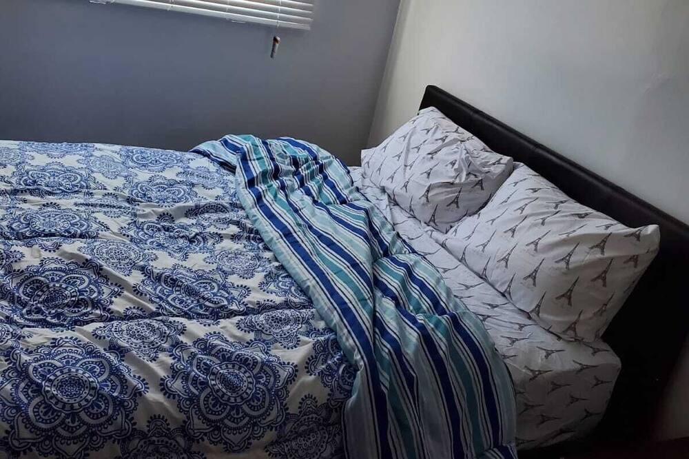 Photo of Bedroom in LaSalle