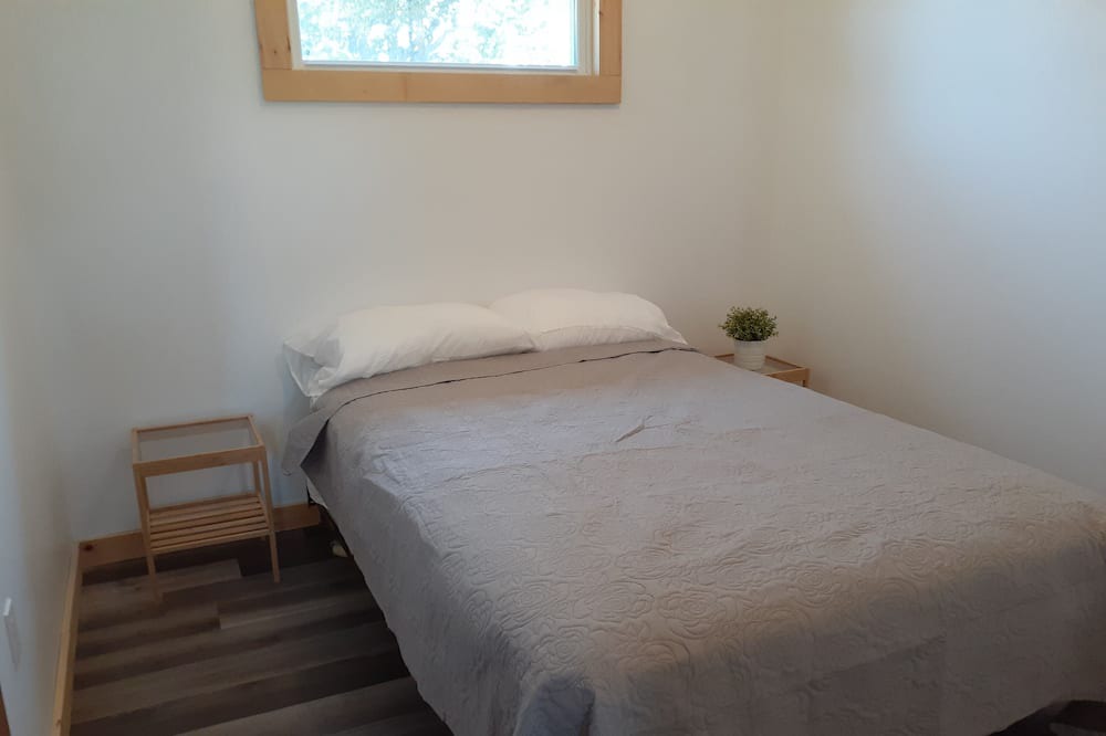 Photo of Bedroom in Milford