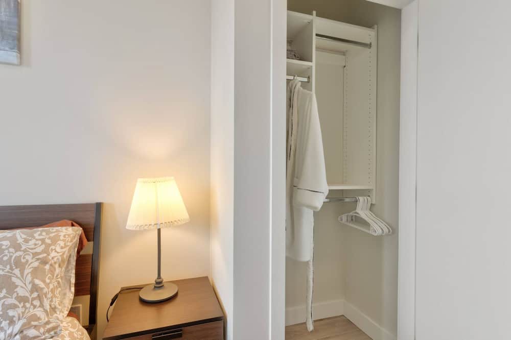 Photo of Bedroom in Tsawwassen