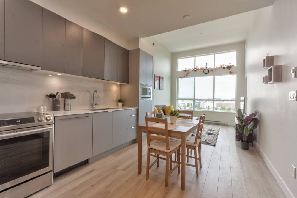 Photo of Kitchen in Tsawwassen