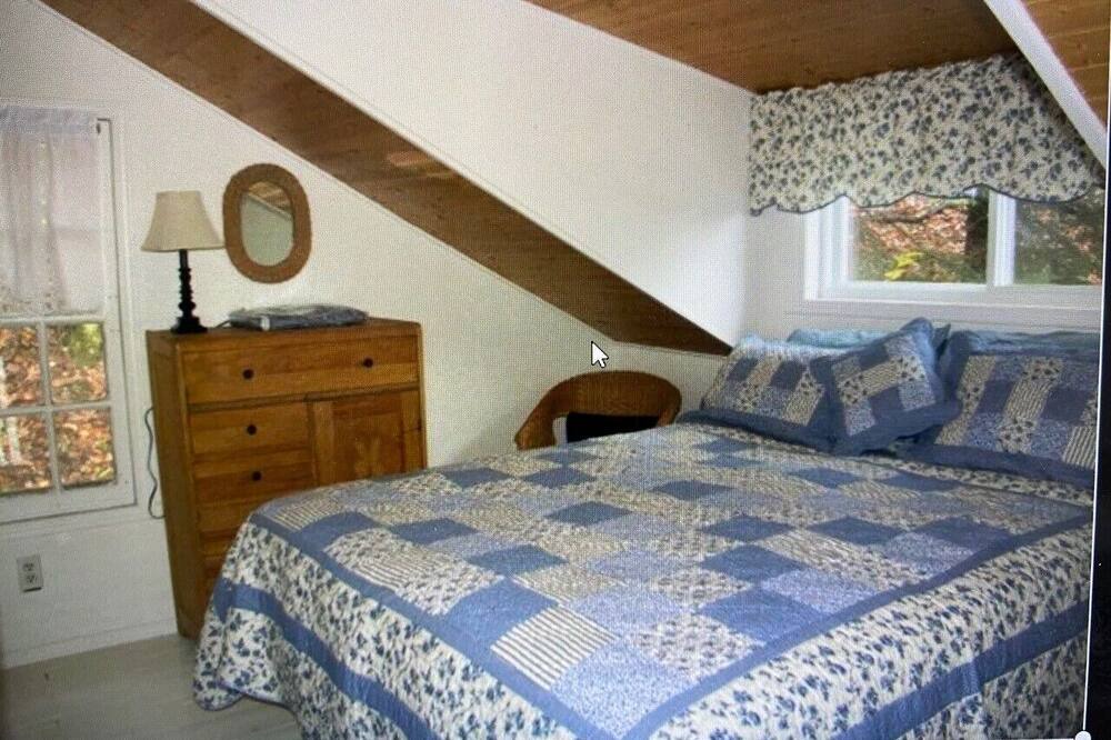 Photo of Bedroom in Potton