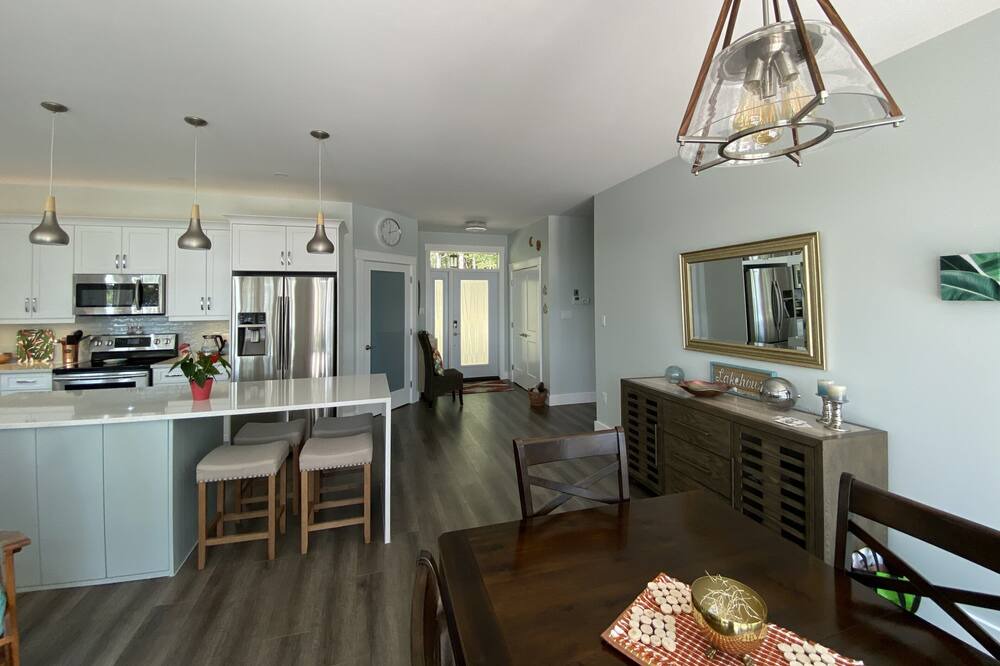 Photo of Livingroom in Lunenburg County