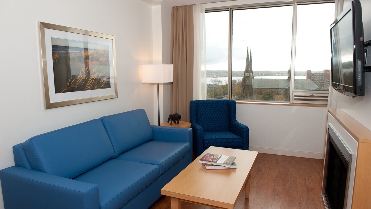 Photo of Bedroom in Queens Square