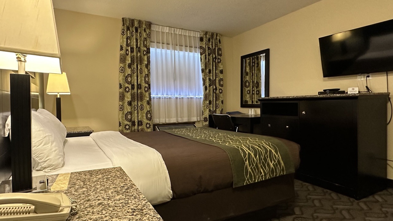 Photo of Bedroom in Lacombe