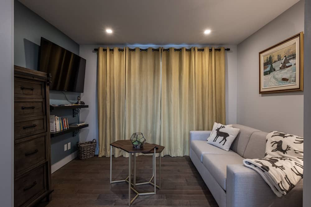 Photo of Livingroom in Labelle