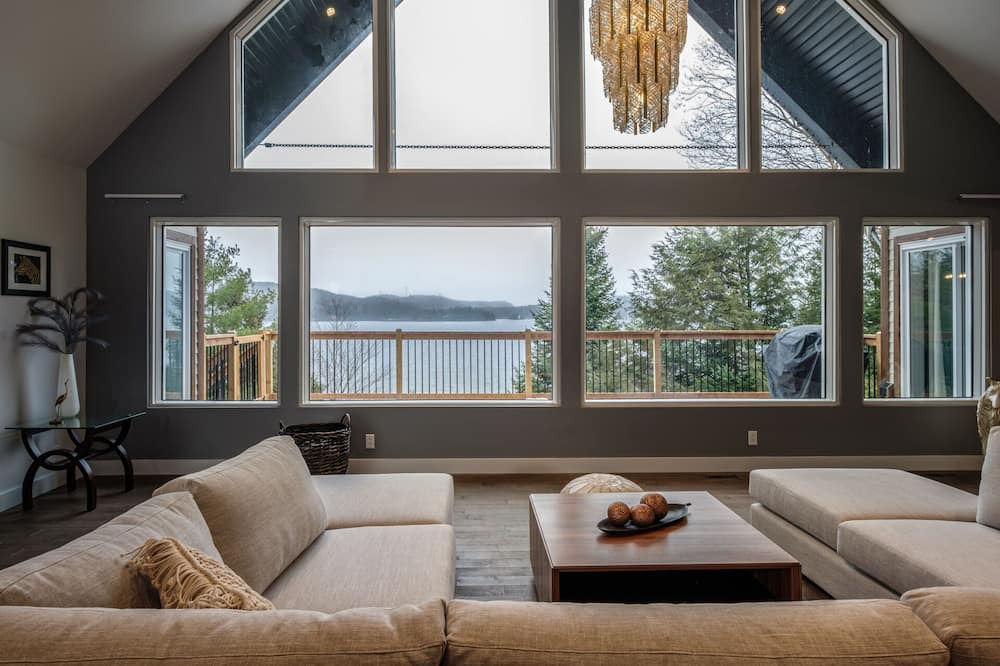 Photo of Livingroom in Labelle