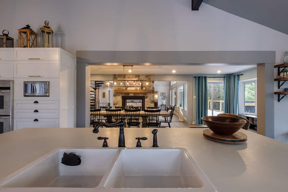 Photo of Livingroom in Labelle