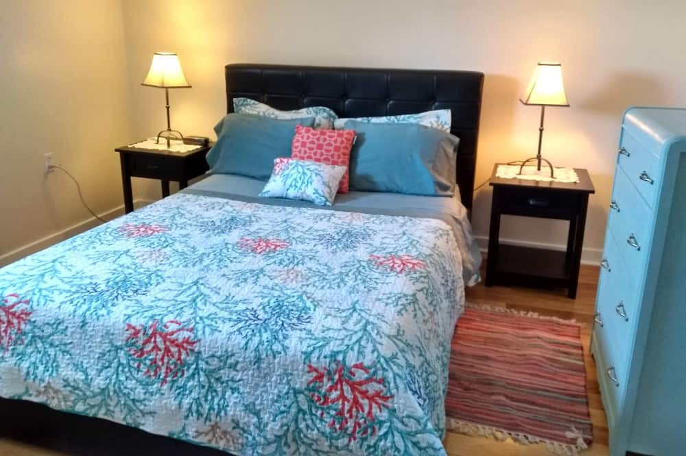 Photo of Bedroom in Meteghan