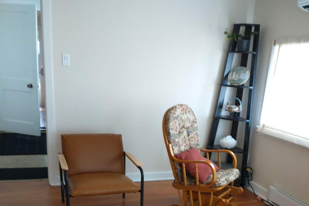 Photo of Livingroom in Meteghan