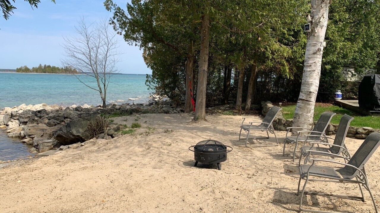 Photo of Outdoor in Lion's Head