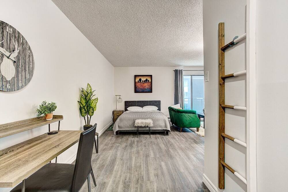 Photo of Bedroom in Latin Quarter