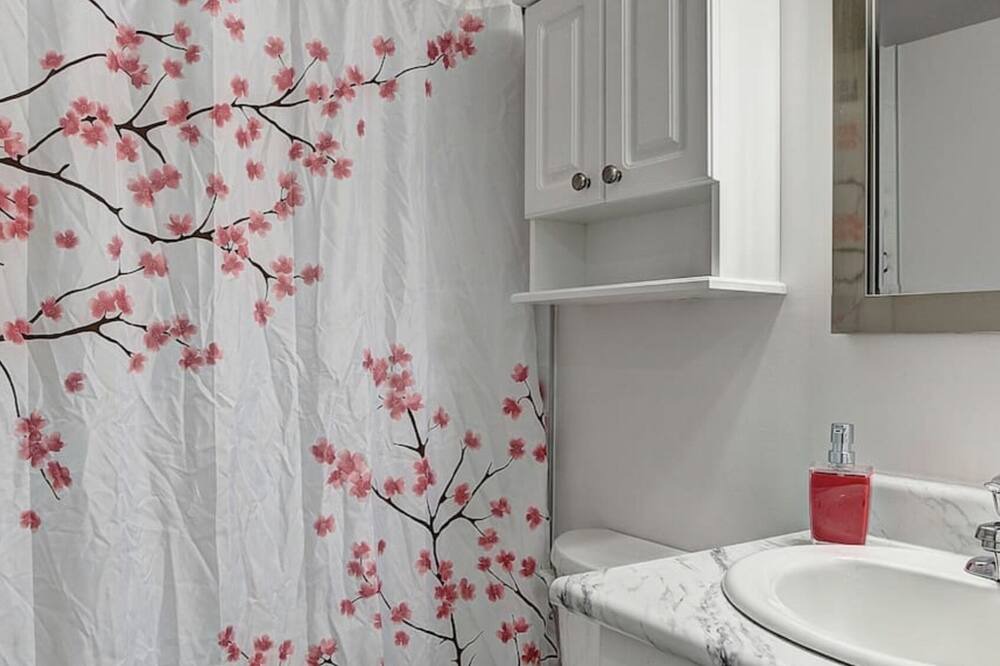 Photo of Bathroom in Latin Quarter